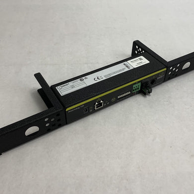 Geist Watchdog 100 Temperature/Humidity/Dew Point Sensor w/Rack Ears