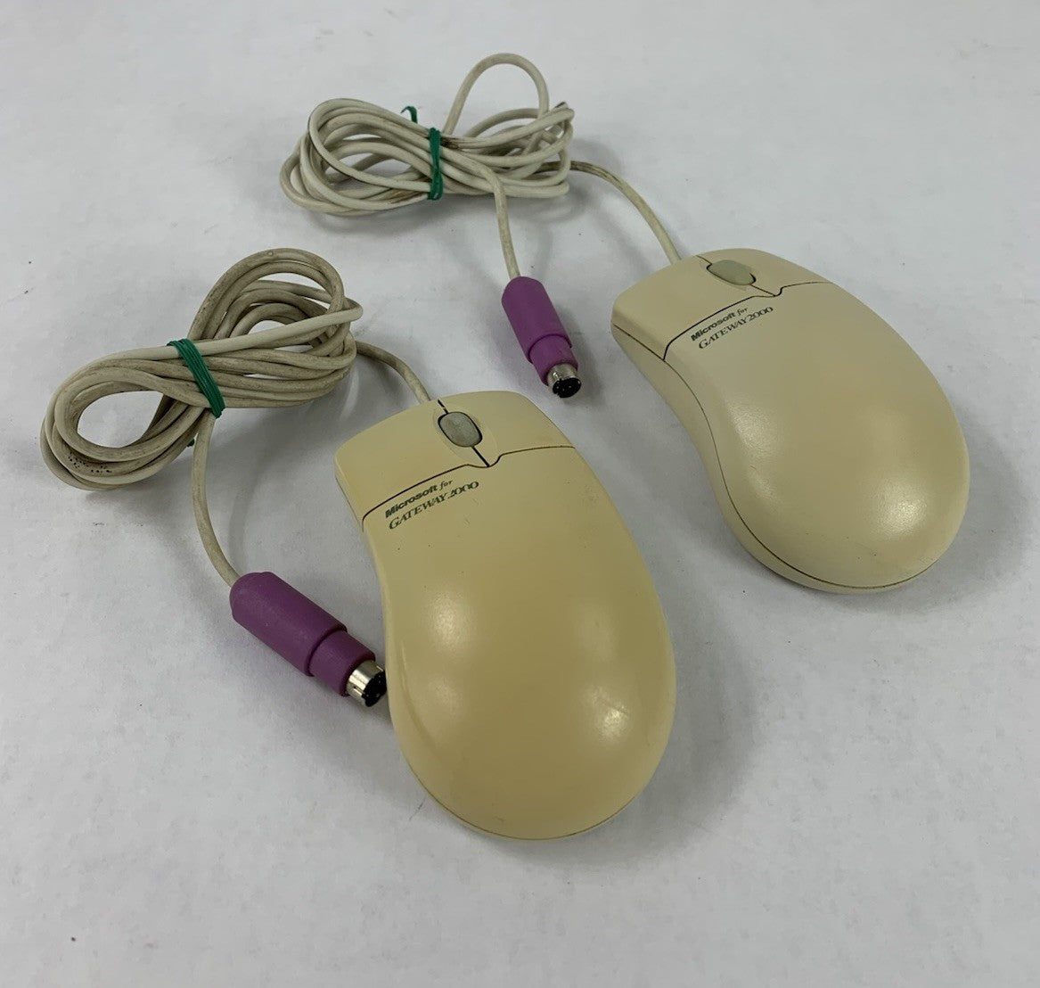 Microsoft Gateway IntelliMouse 97599 1.1A PS/2-Wired Ball Mouse (Lot of 2)0