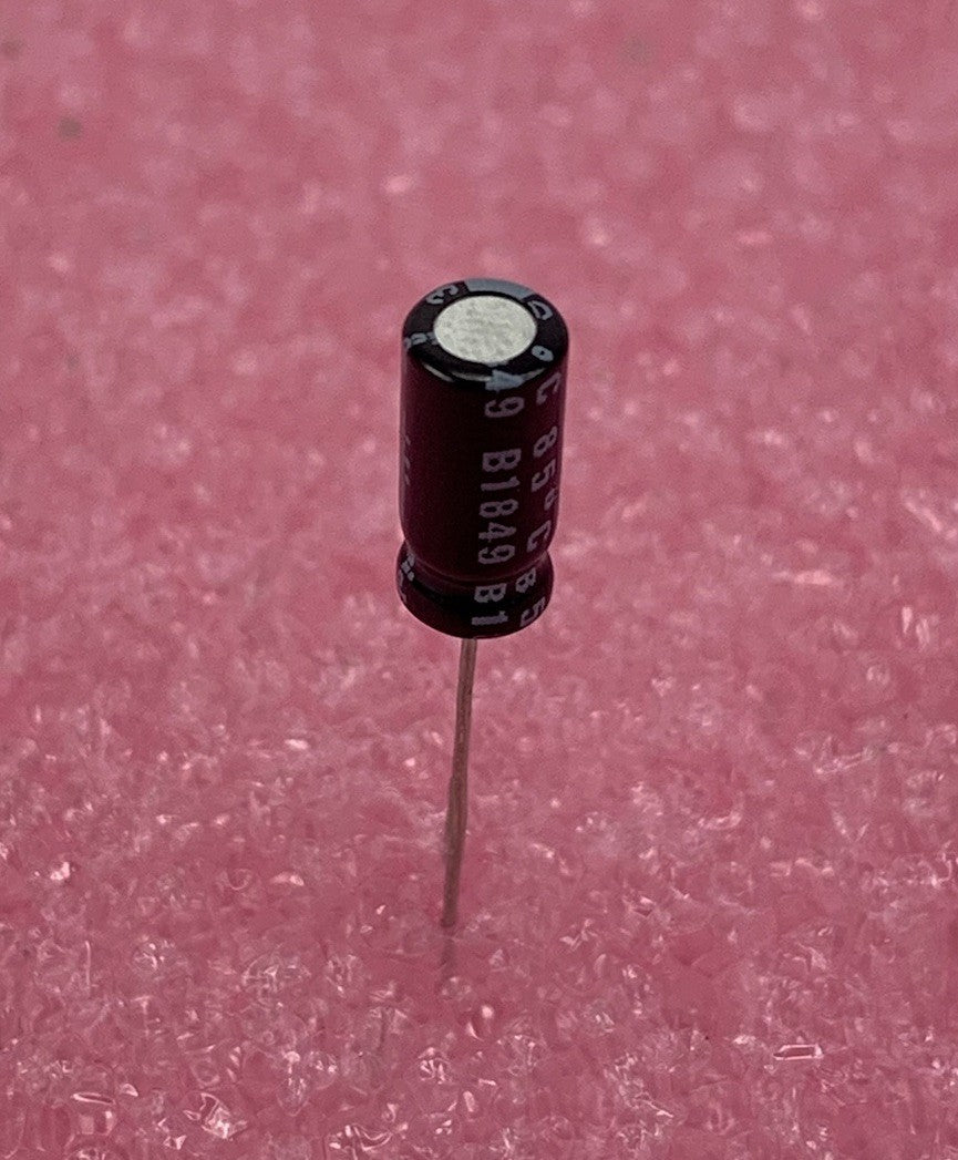 Nichicon 22uF 63V Radial Electrolytic Capacitor (Lot of 9)
