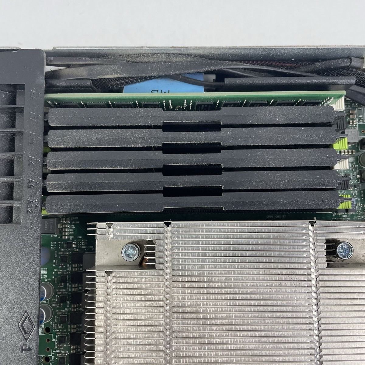 Dell PowerEdge R630 2X Xenon E5-2630 2.4ghz 48GB RAM No HDD No OS15