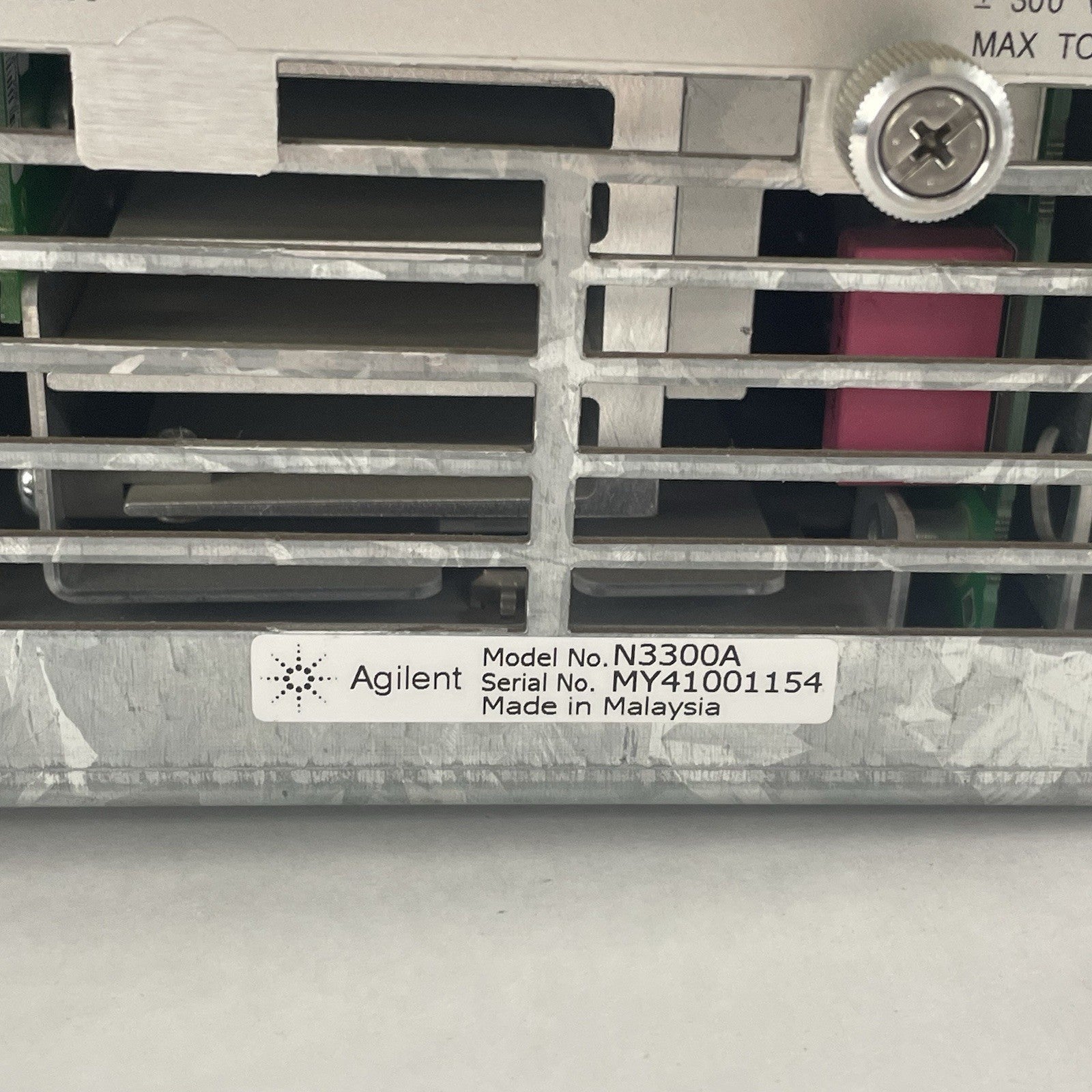 Agilent N3300A Electronic Load Mainframe 2x N3306A Module - Needs Calibration8