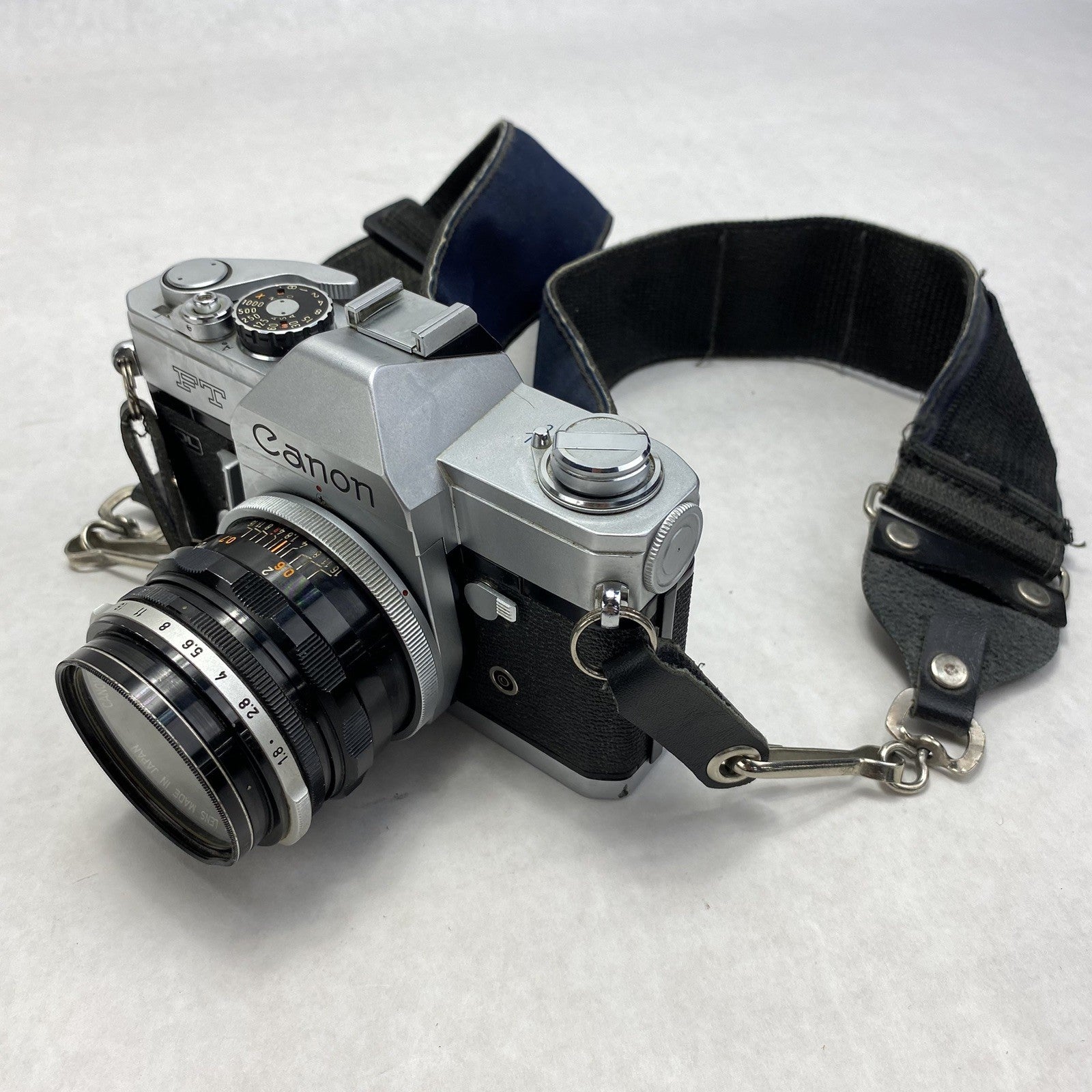 Canon FT QL 35mm Film Camera With FL 50mm 1:1.8 Lens - For Parts or Repair0