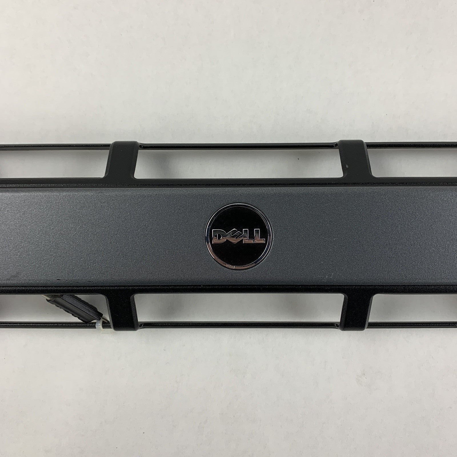 Dell D414M Powervault MD3200i Front Bezel with Key