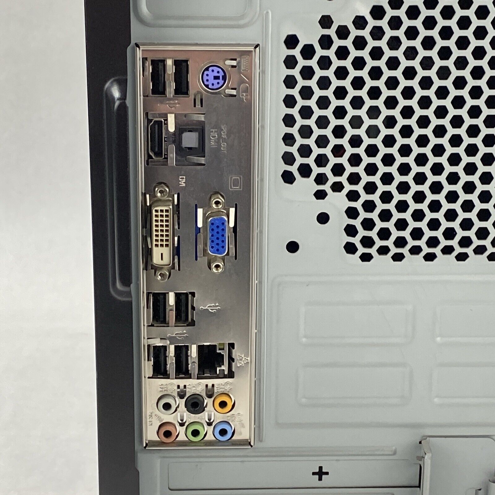 Asus CG5270 MT Intel Core 2 Quad Q8300 2.5GHz 8GB RAM No HDD No OS