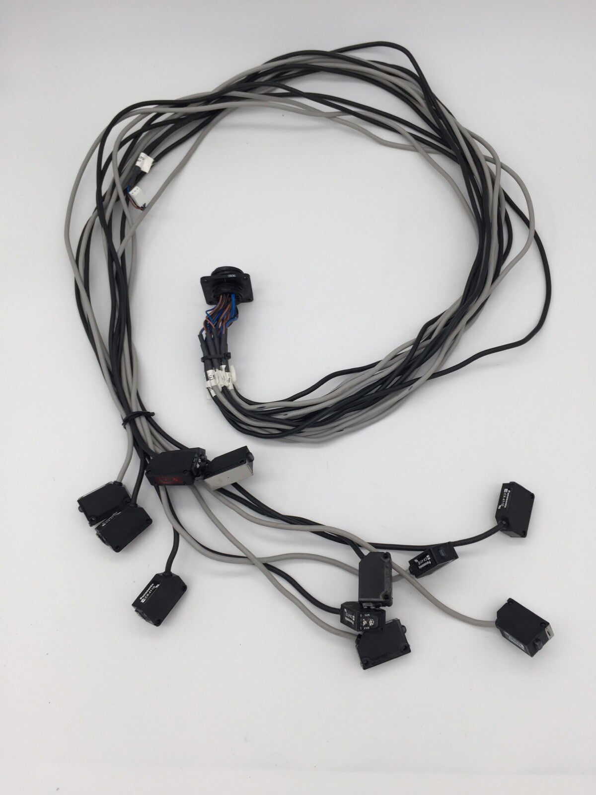 Sunx CX-411D-Z Compact Photoelectric Sensor