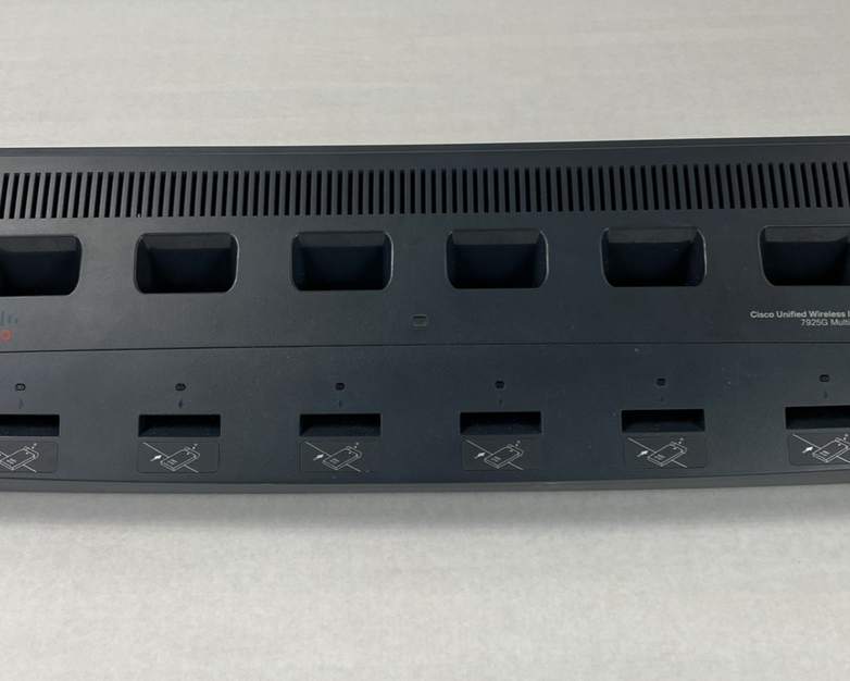 Cisco Unified Wireless IP Phone 7925G Multi-Charger No AC Adapter Untested