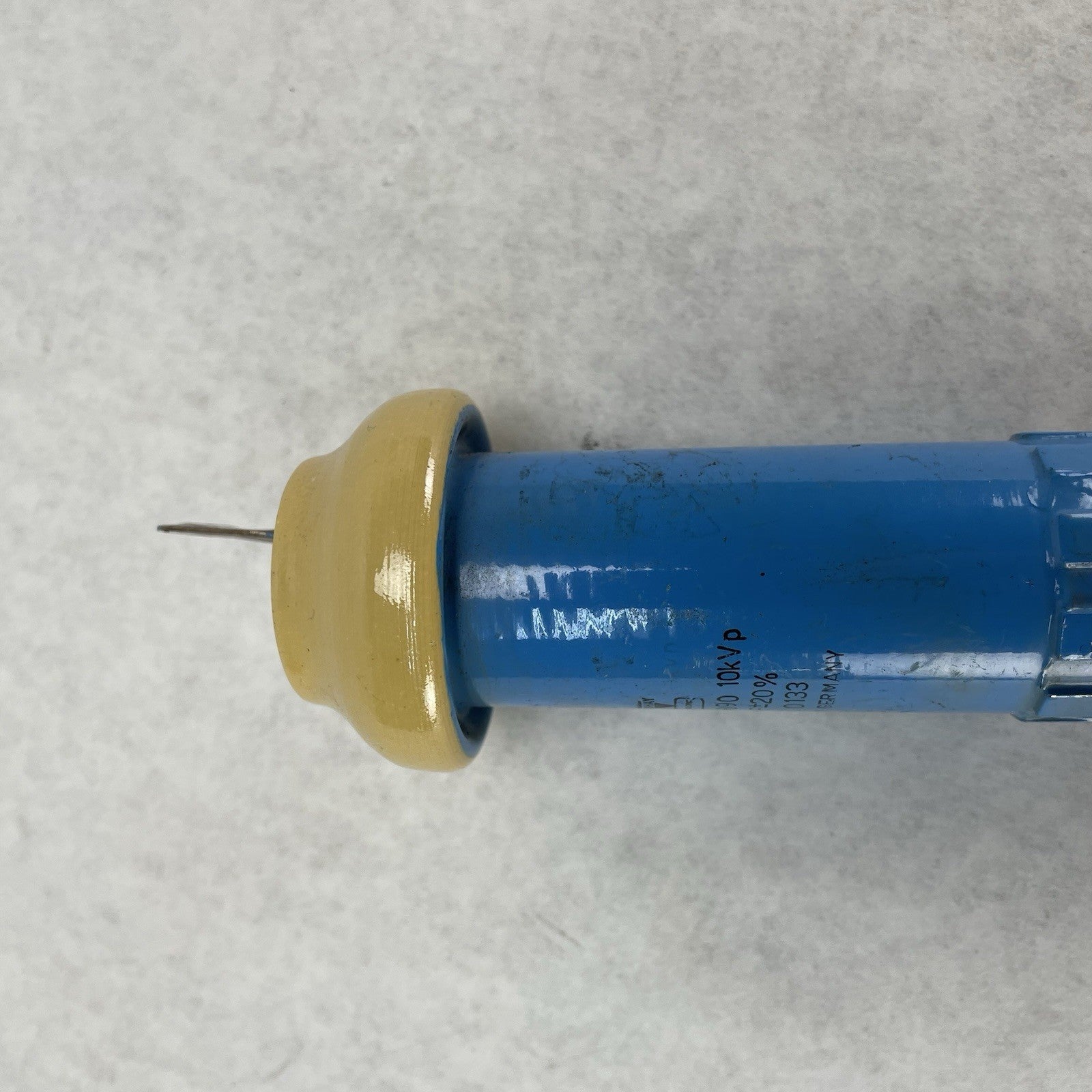 Vishay TD 030090 RF Power Pot Ceramic Capacitor