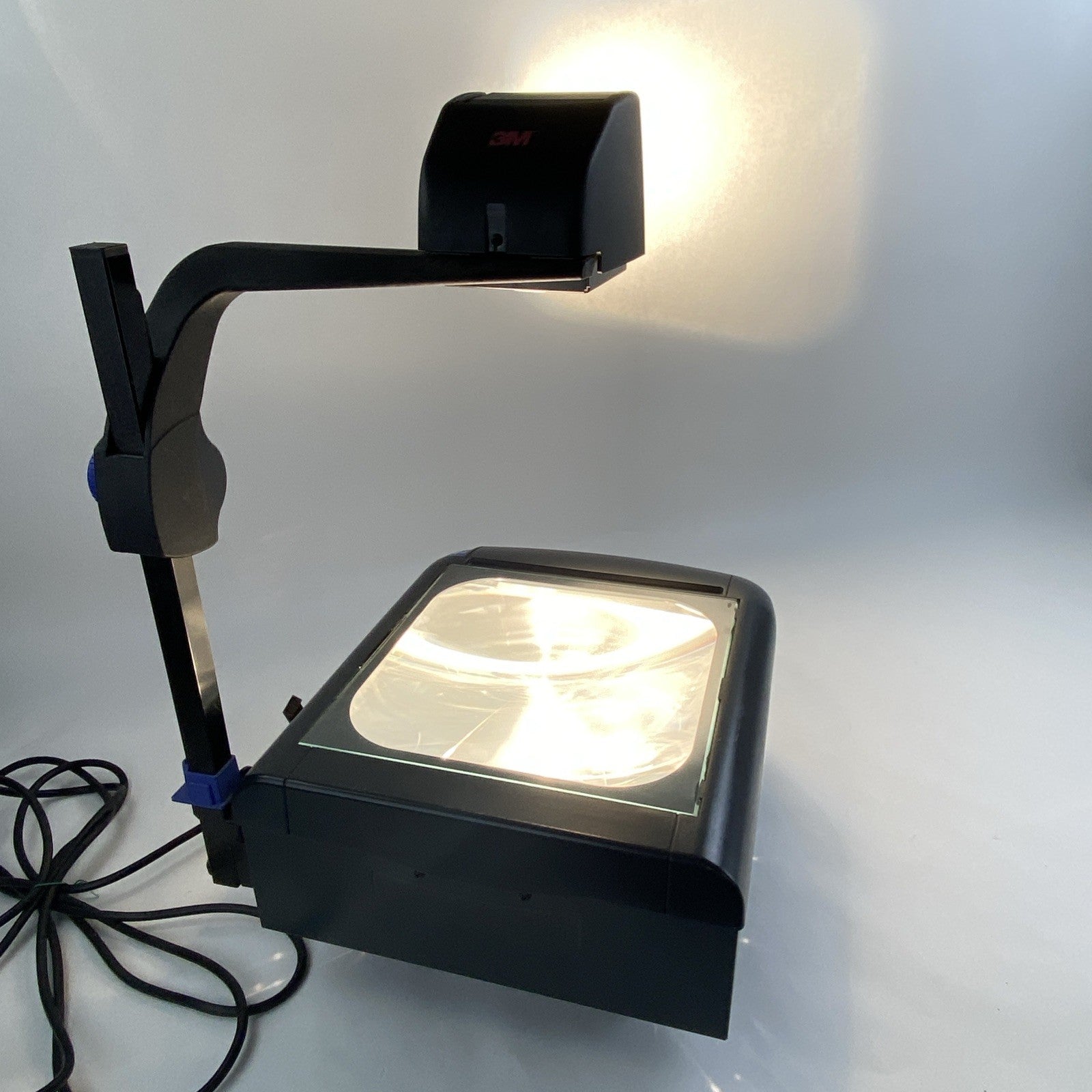 3M 1800 BJ2 Overhead Projector4