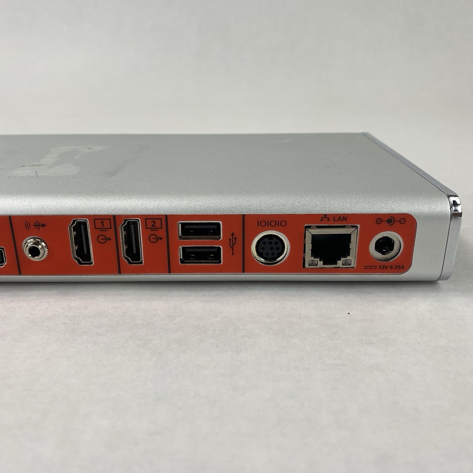 Polycom RealPresence Group 500 P001 2201-61078-001 Video Conference Equipment