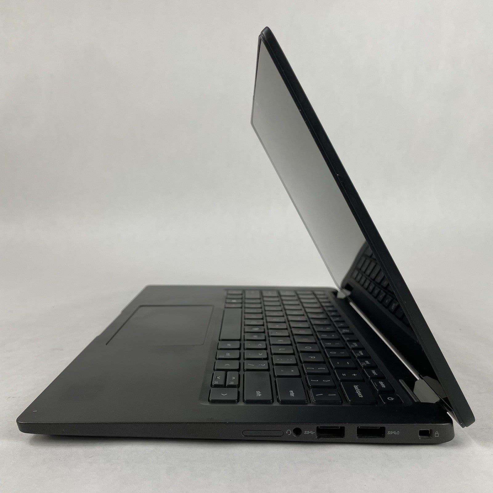 Dell Latitude 7410 14" i7-10610U 1.80GHz 16 GB RAM No SSD/OS/AC - Scratched Keys8