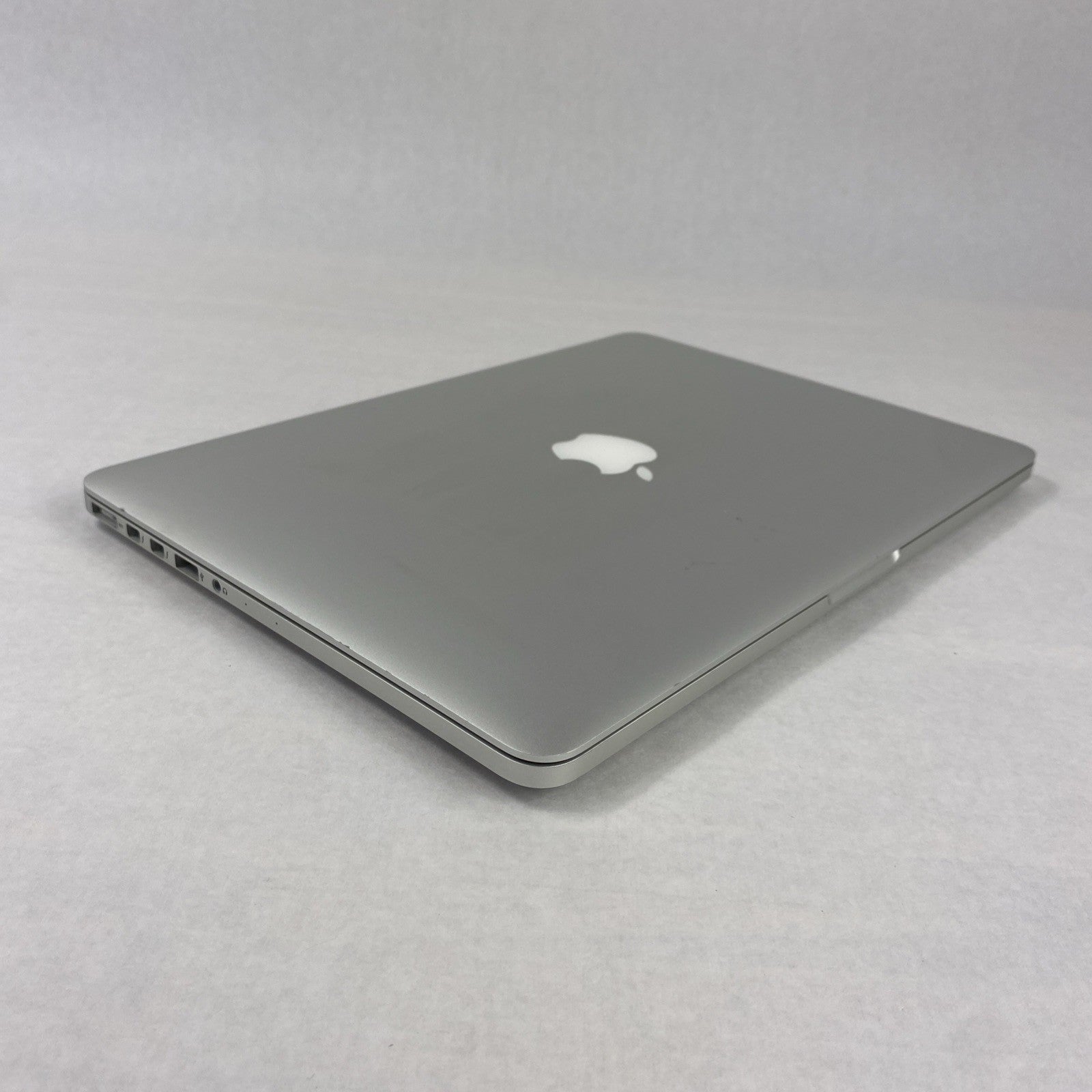 Apple MacBook Pro A1502 2015 Retina 13" 2.7GHz i5 8GB RAM 120GB SSD os12.7.6