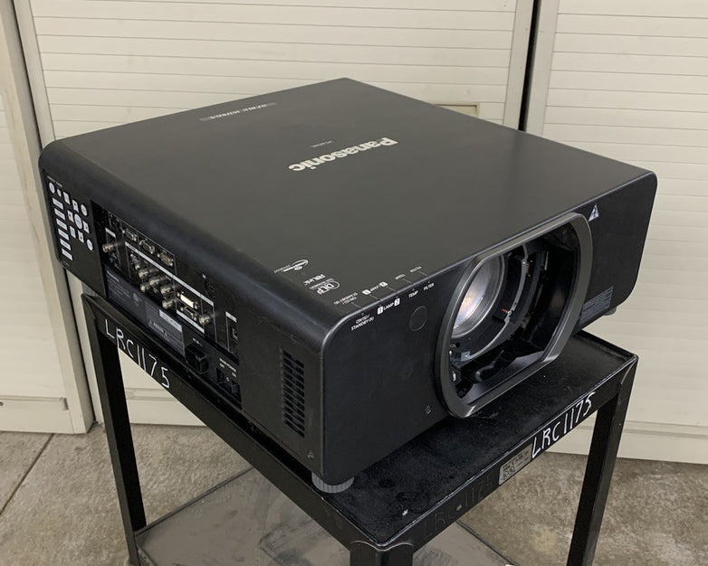 Panasonic PT-DZ10KU WUXGA DLP Lamp Projector - Tested No Lens No Remote