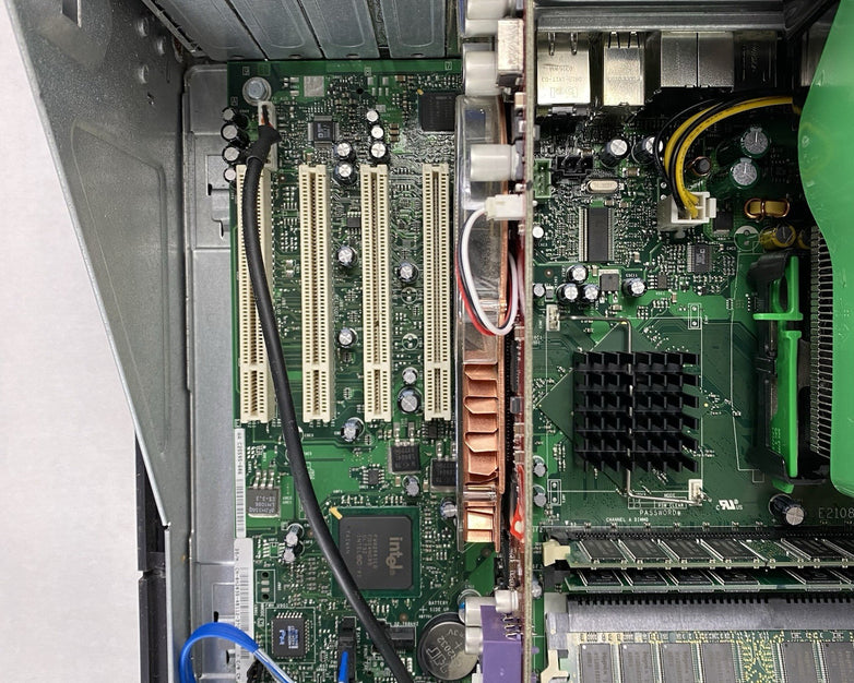 Dell Dimension 8300 MT Pentium 4 3.00GHz 2GB RAM No HDD No OS