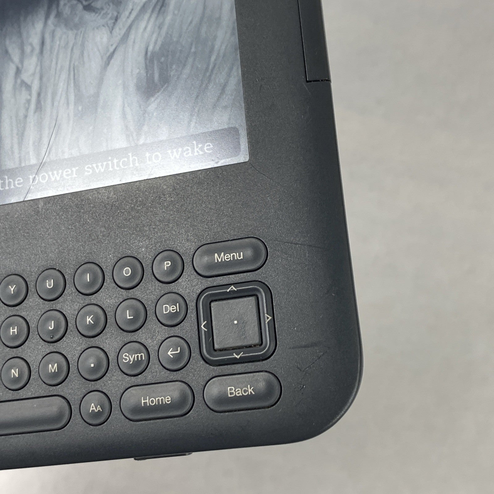 Amazon D00901 Kindle 3rd Gen Keyboard 4GB WiFi 6" Black