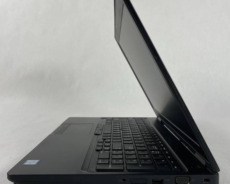 Dell Latitude 5580 15.6" i5-7300U 2.60 GHz 8 GB RAM No SSD/OS