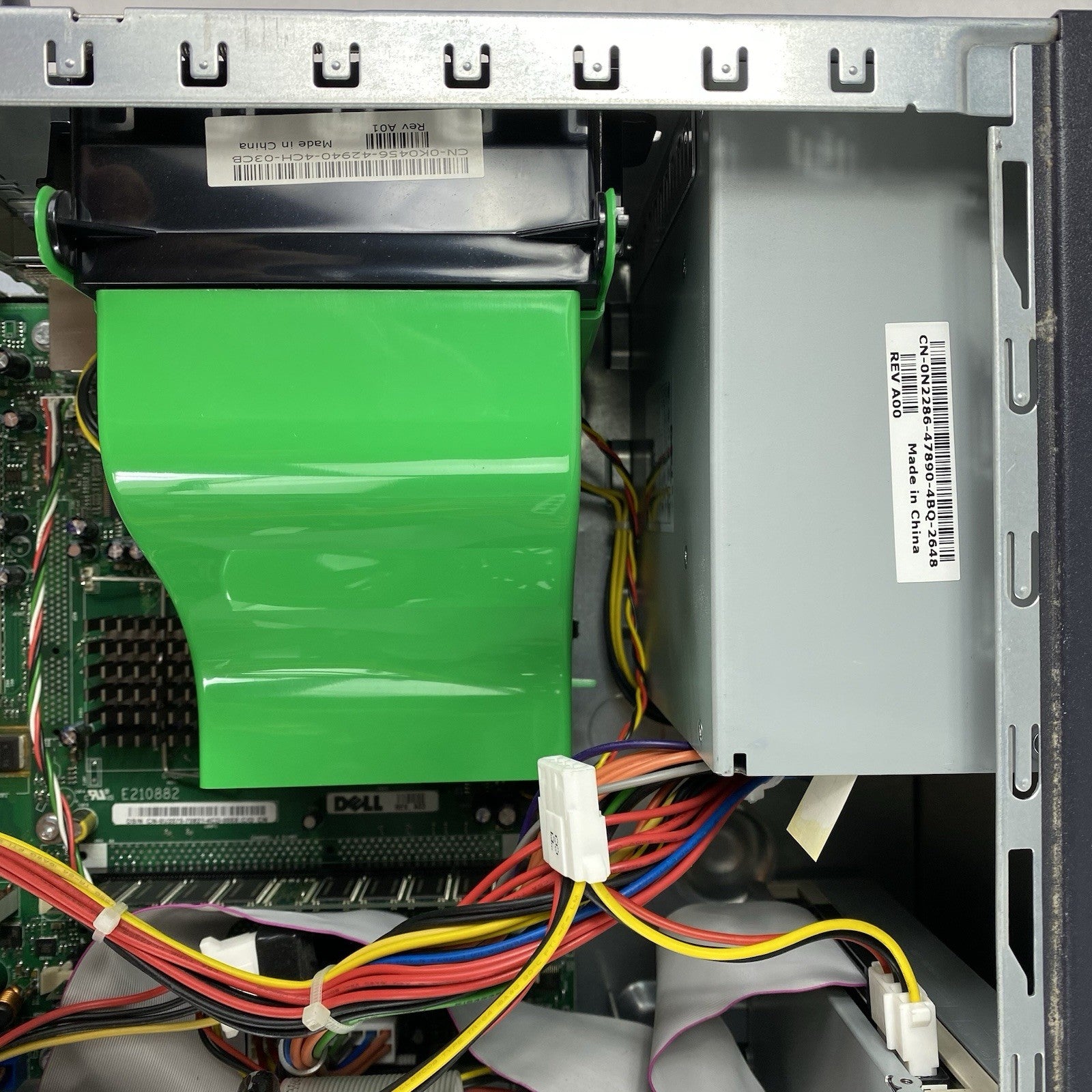 Dell OptiPlex 170L MT Intel Celeron 2.4GHz 1GB RAM No HDD No OS