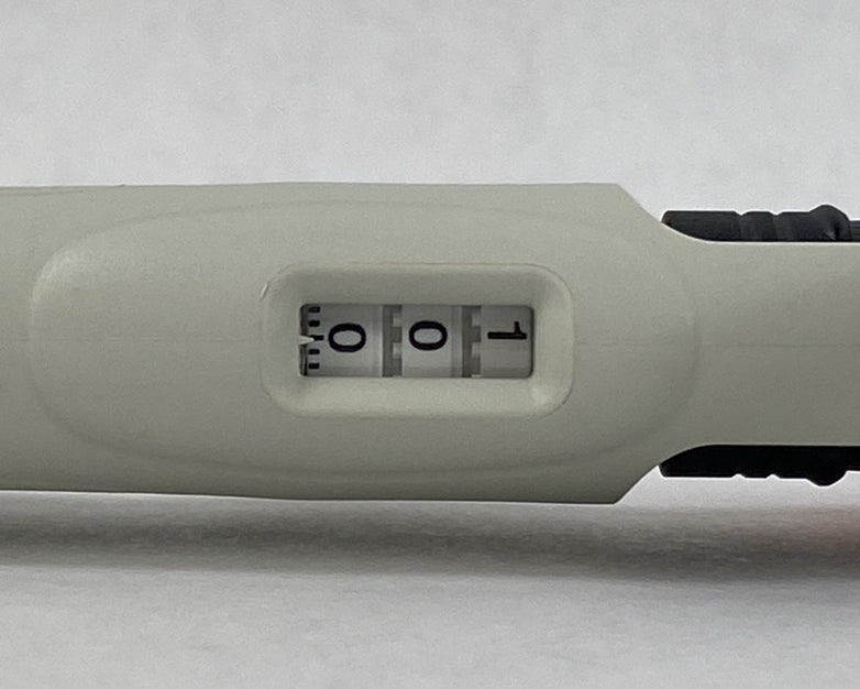 Corning Lambda Plus 20-200 µL Autoclavable 8 Channel Pipettor