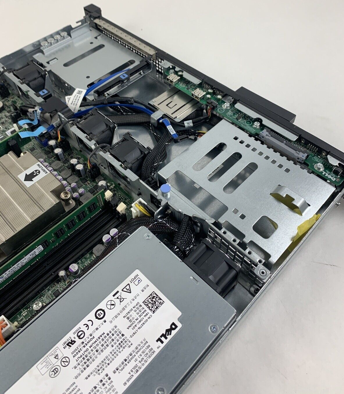 Dell Poweredge OEMR XL R210 Server 1xPentium G6950 2.8 GHz 1 GB Ram No OS No HDD