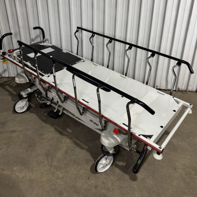 Stryker 1001 IPX2 Pedal Hydraulic Stretcher Deteriorated Rubber Wheels No Bed