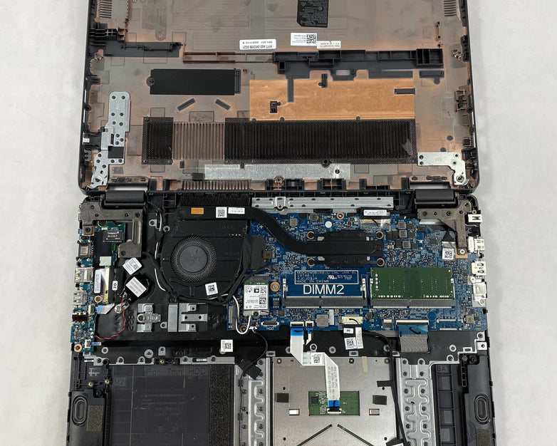 Dell Latitude 3510 15.6" i7-10210U 1.60 GHz 8 GB RAM No SSD/OS/AC/Battery
