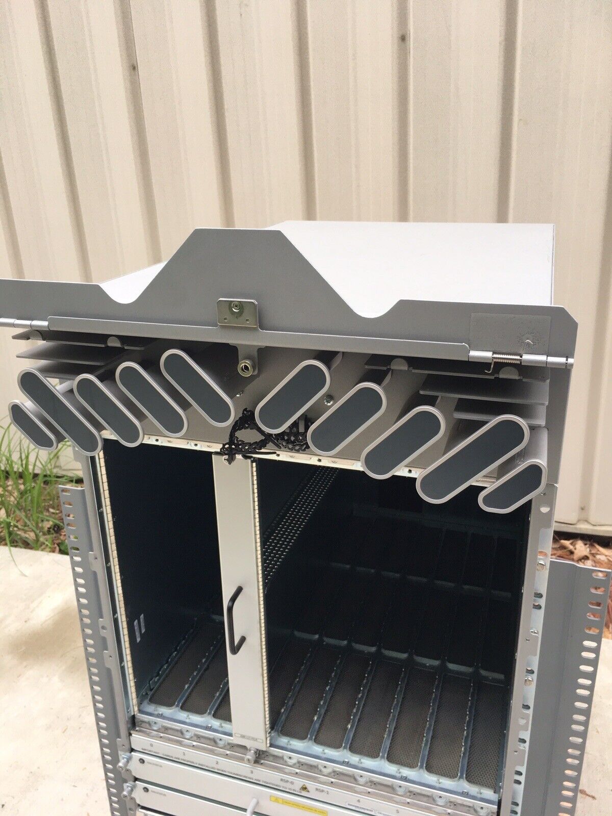 Cisco ASR-9010 Router Chassis W/ Fan Blades No Power Supply Hard Drives Removed