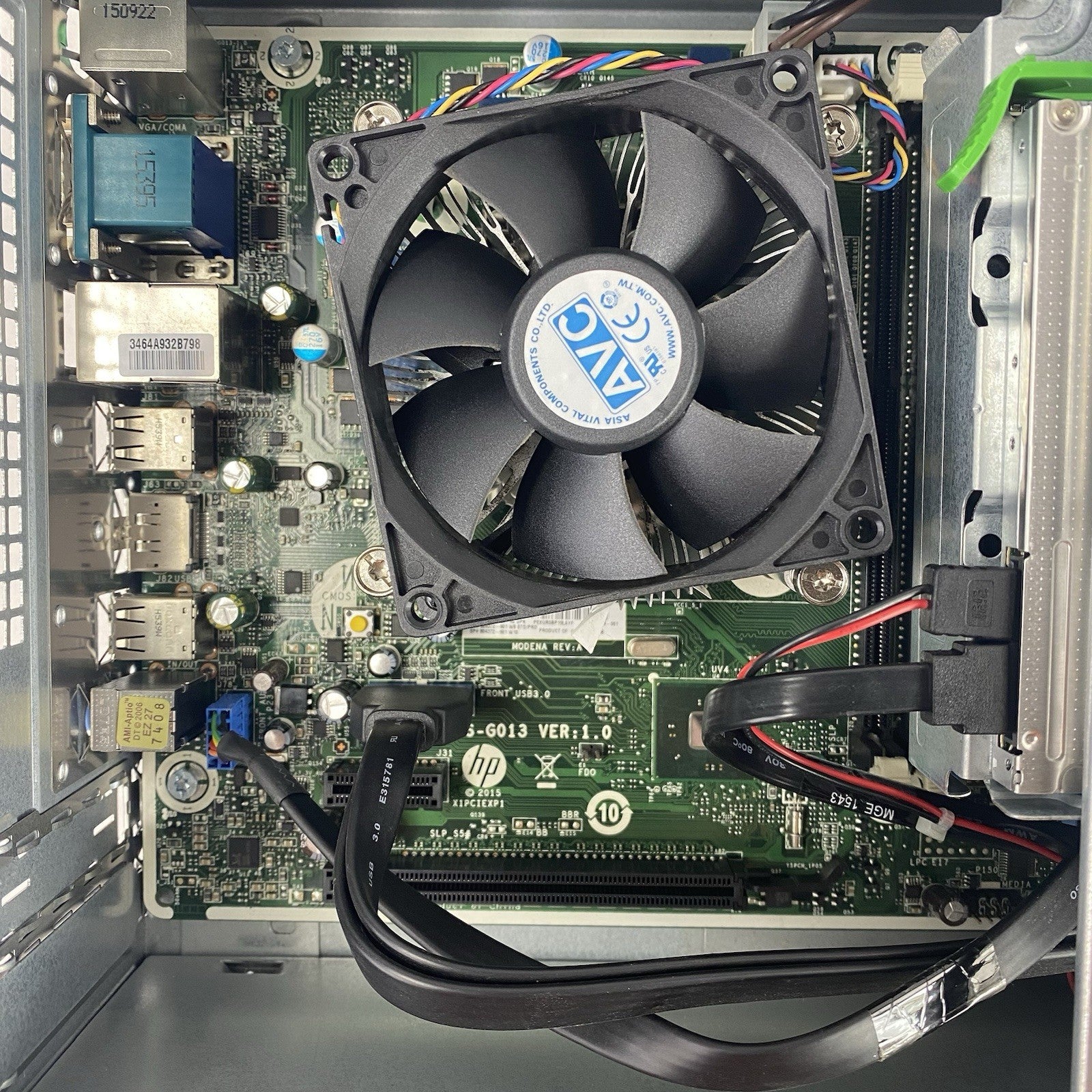 HP ProDesk 400 G2.5 SFF Intel Core i5-4590s 3GHz 8GB RAM No HDD No OS