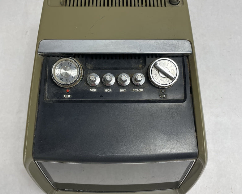 Sony TV-750 Solid State Transistor TV Receiver Untested For Parts Broken Antenna