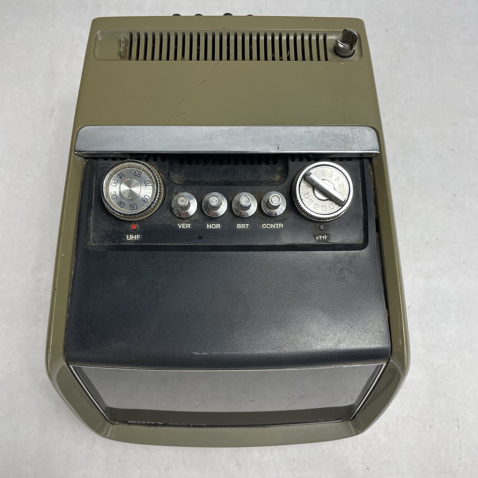 Sony TV-750 Solid State Transistor TV Receiver Untested For Parts Broken Antenna2