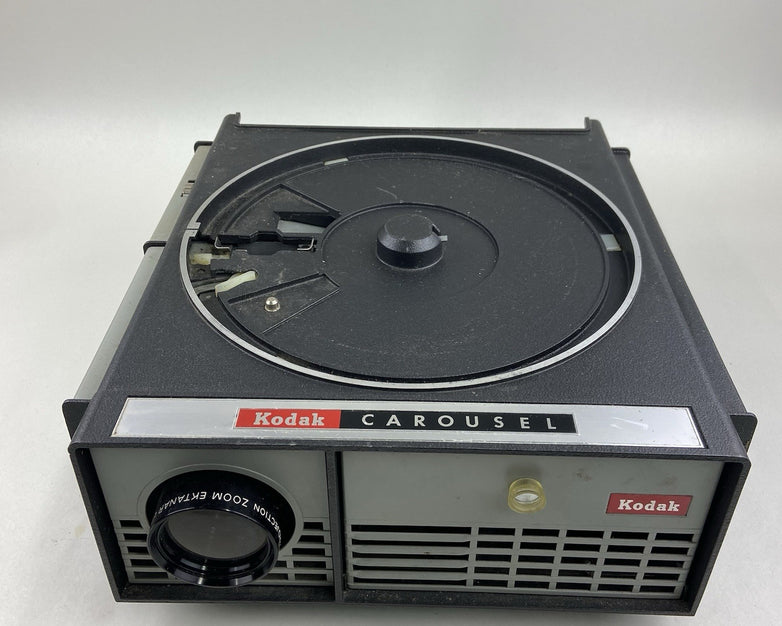 Vintage Kodak Model 550 Carousel Projector