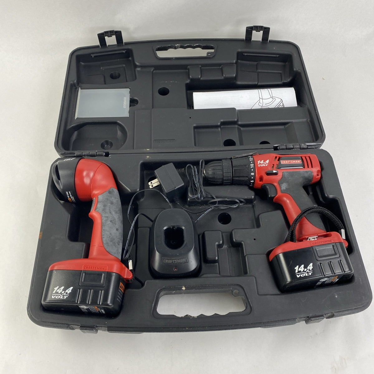 Craftsman 315.114600 Cordless Drill w/ Craftsman 14.4 315.110231 Light Untested5