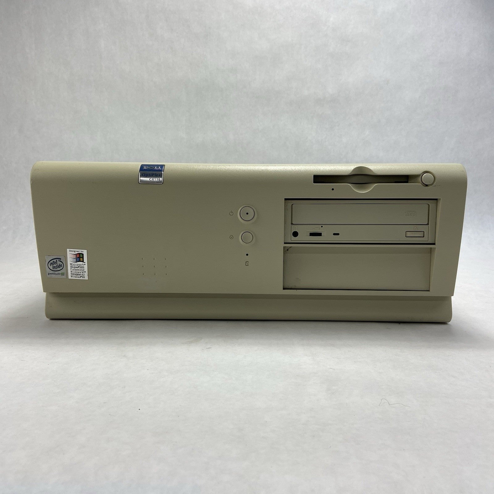 Dell Optiplex GX110 DT Intel Pentium III 866MHz 128MB RAM No HDD No OS1