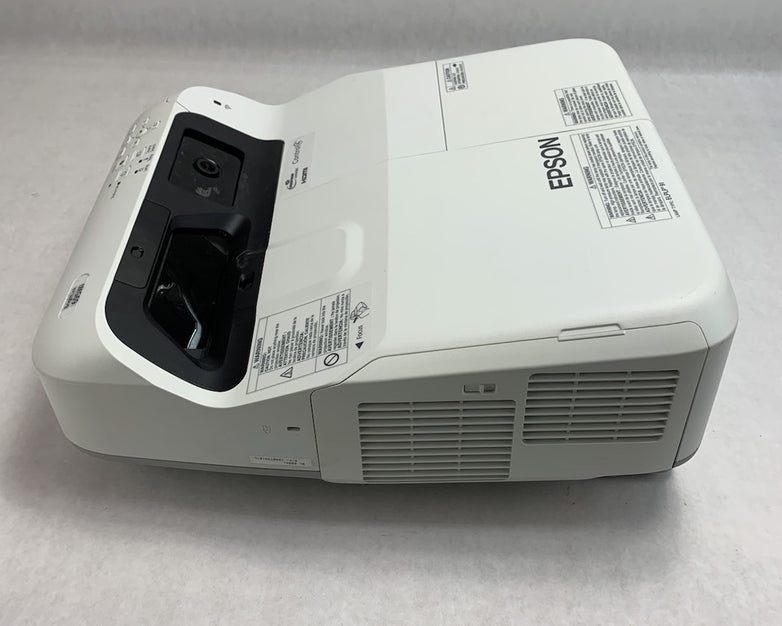 Epson PowerLite 695Wi H740A LCD Lamp Projector 2757 Lamp Hours - No Remote