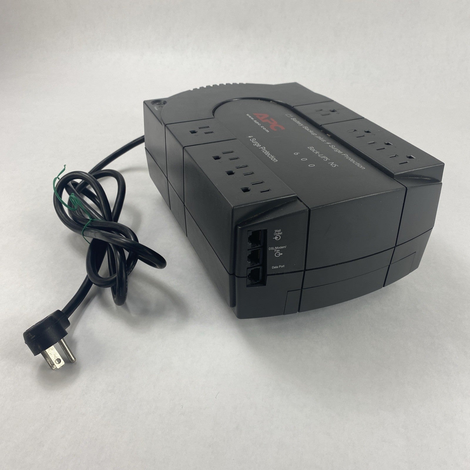 APC BN600 Back-UPS NS 600 8 Outlet 4 Surge 600VA 120V Battery Backup0