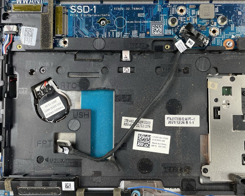 Dell Latitude 5520 15.6" i5-1135G7 2.40 GHz 8 GB RAM No SSD/OS/AC/Batt - READ