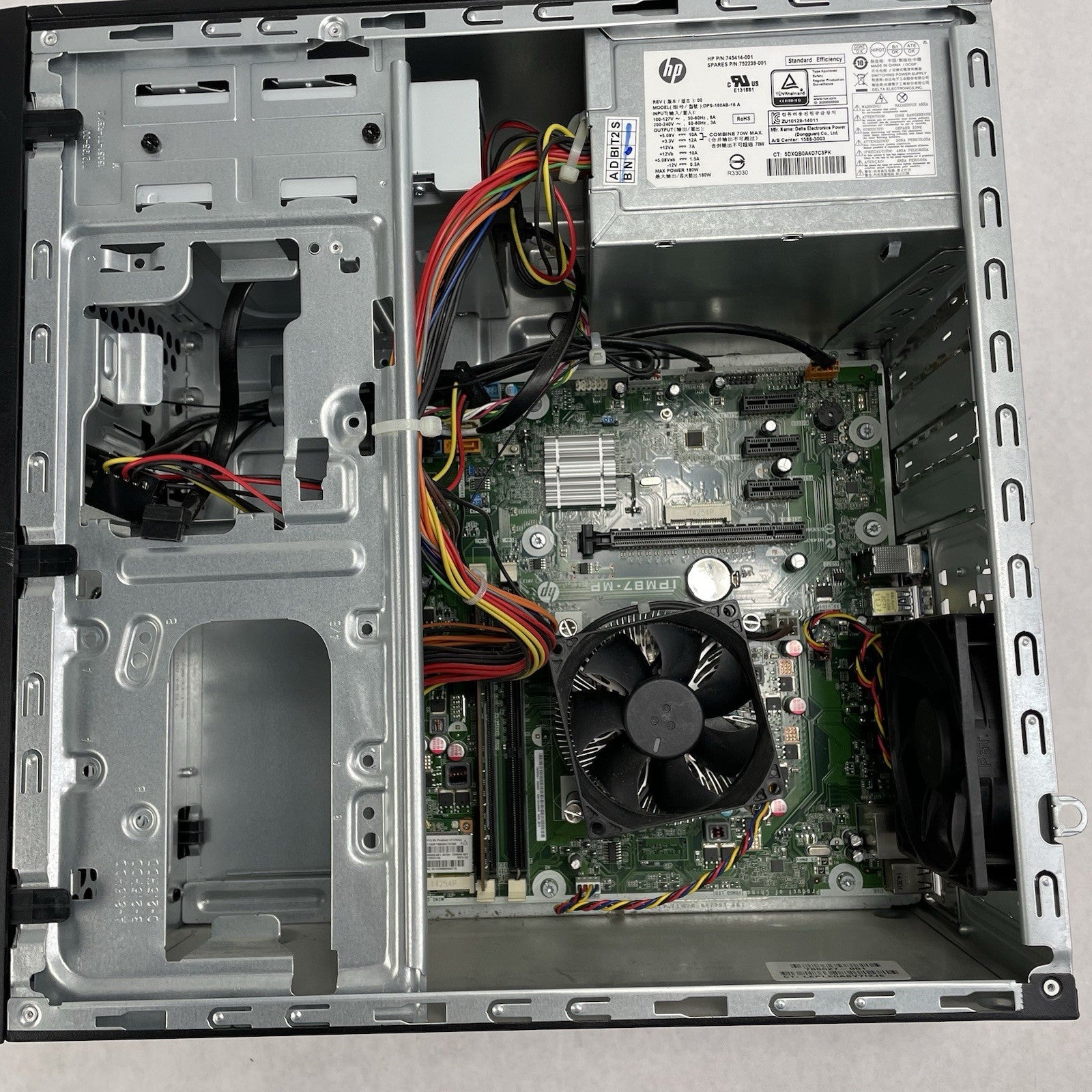 HP 110-a04 MT i3-4130 3.40 GHz 8 GB Ram No HDD No OS