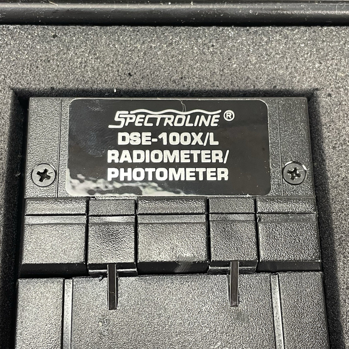 Spectroline Model DSE-100X/L Digital Radiometer/Photometer Tested Not Calibrated2