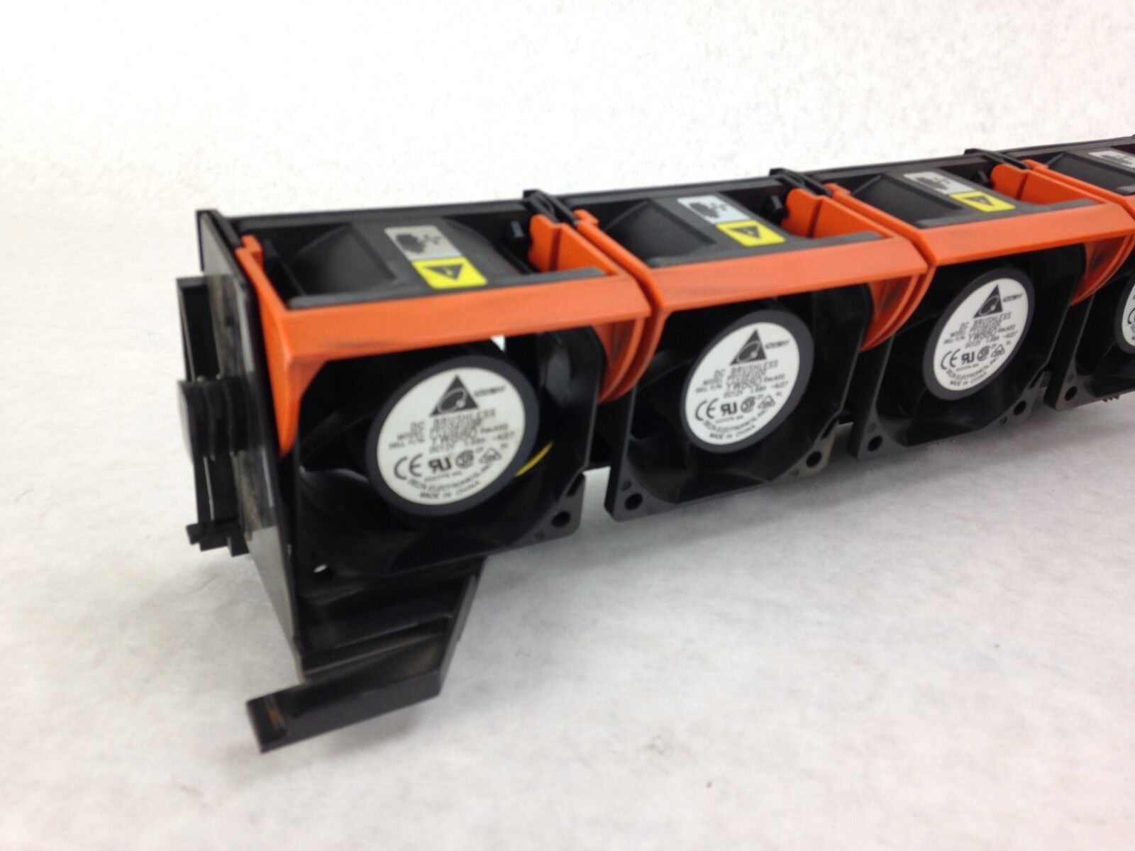 Dell PowerEdge 2950 FC277 Cooling Fan Bracket Assembly With Fans 2415KL