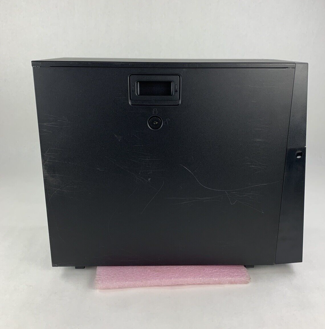 IBM xSeries 206m Server 1x Pentium 4 3.2 GHz 1 GB Ram No OS No HDD