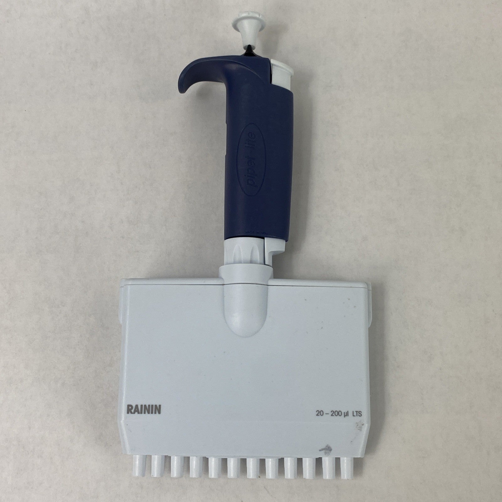 Rainin L200 Pipetlite 20-200 µL LTS 12-Channel Handheld Manuel Pipette1