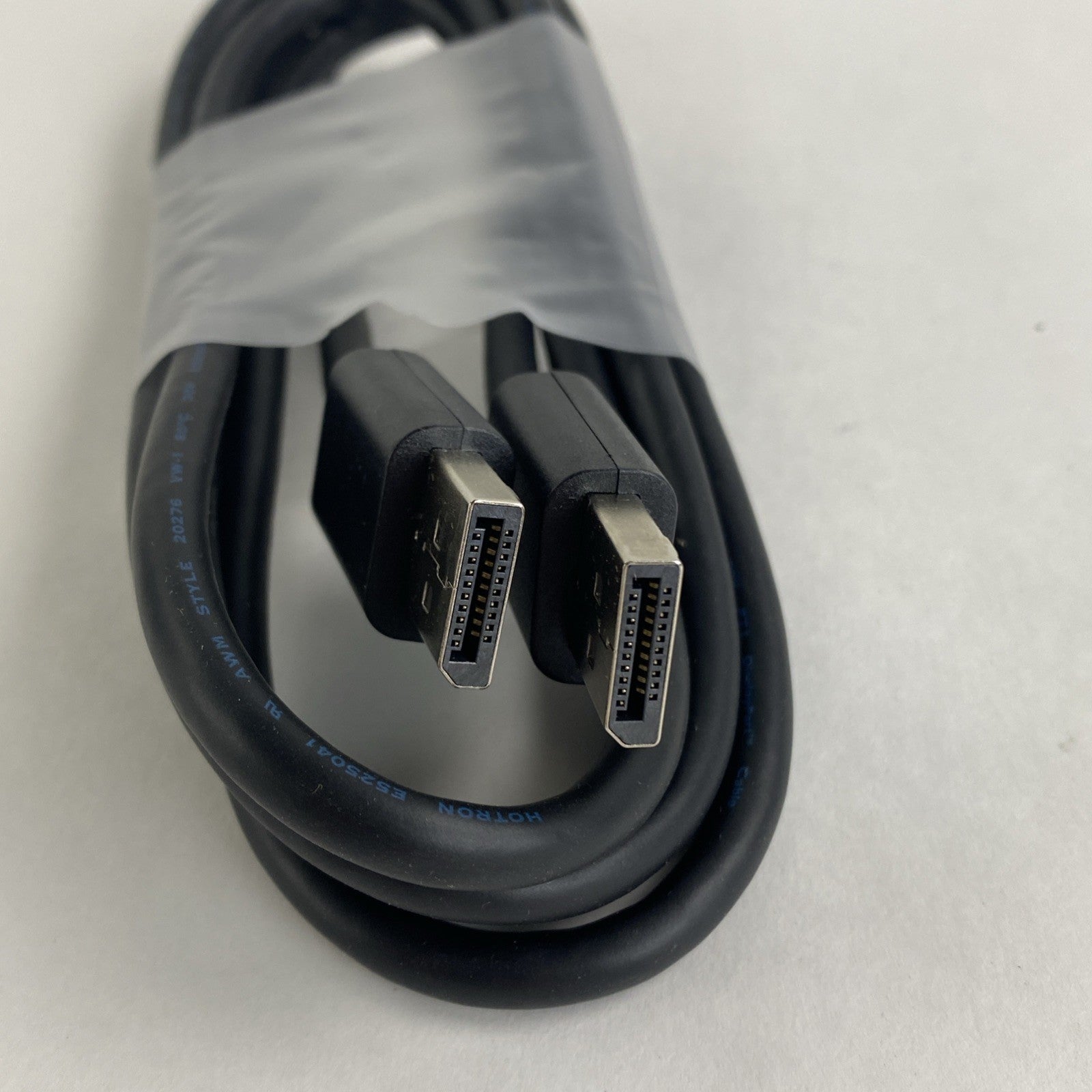 5K1FN68521 6' Display Port Cable Lot of 44