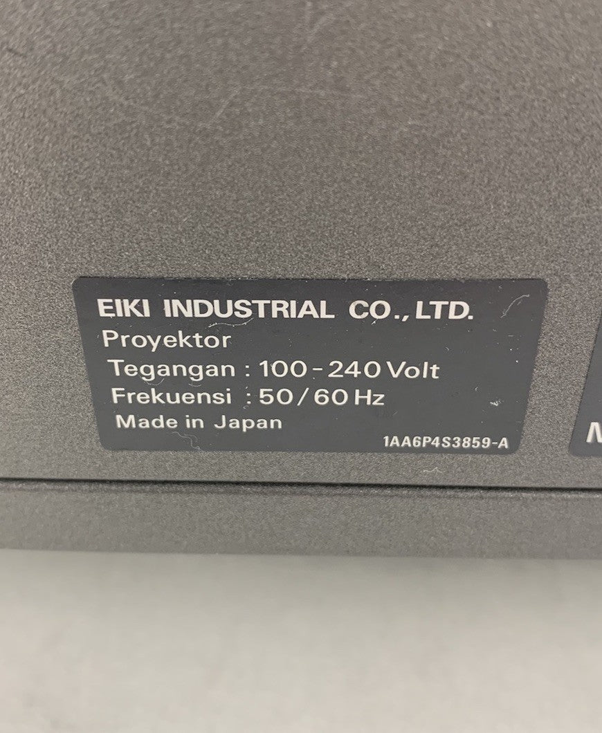 Eiki EIP-HDT30 Digital Theater Projector - Parts or Repair