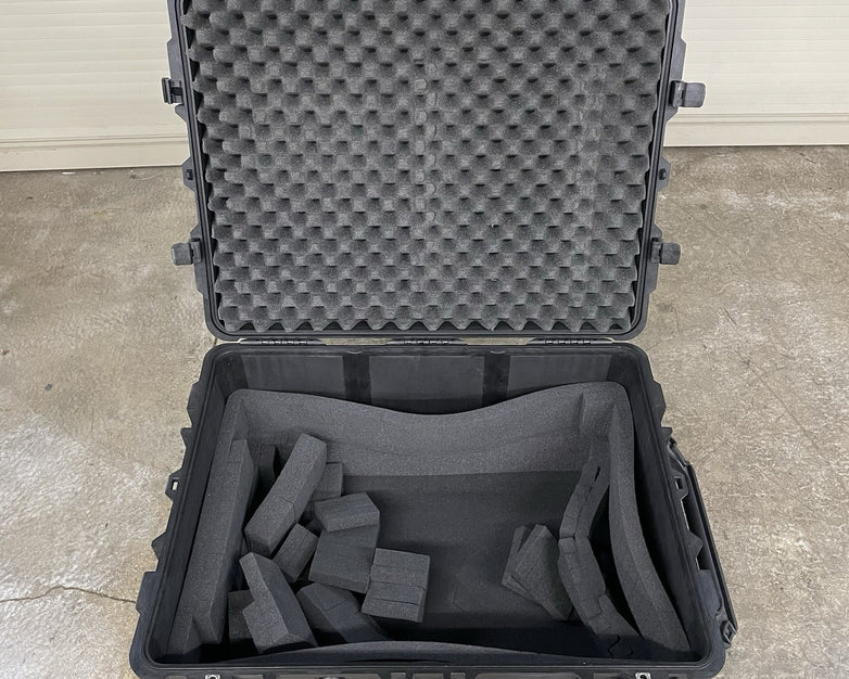 Pelican 1630 Wheeled Protector Hard Case With Foam