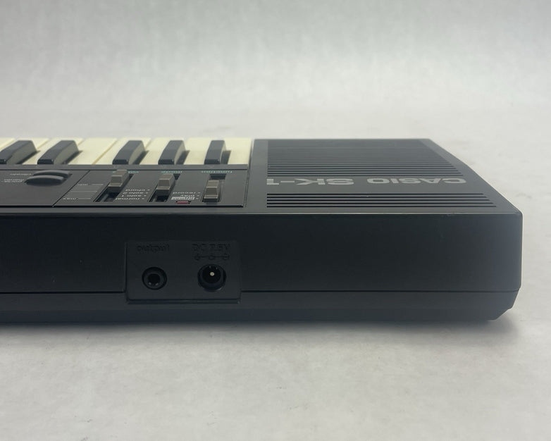 Casio SK-1 Portable 32 Key Sampling Keyboard