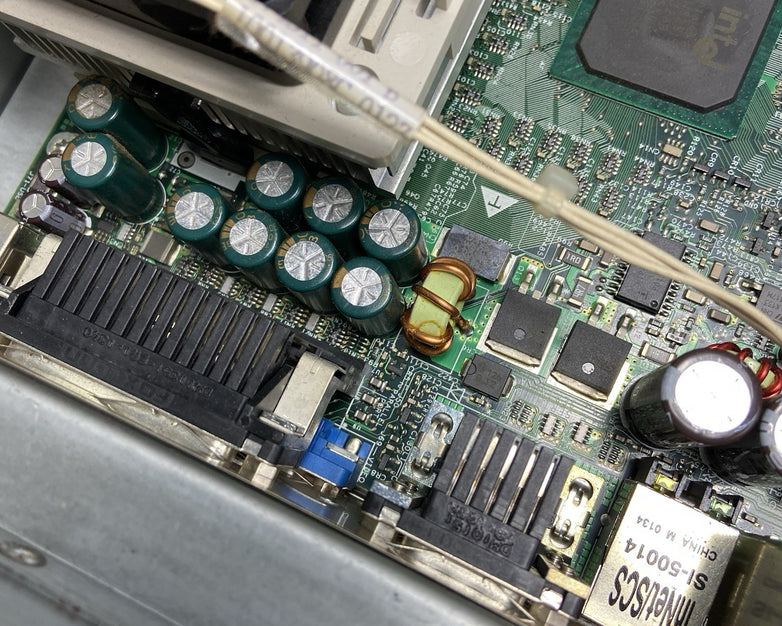 Compaq Deskpro EN DT Intel Pentium III 930MHz 128MB RAM No HDD No OS 2000 Pro