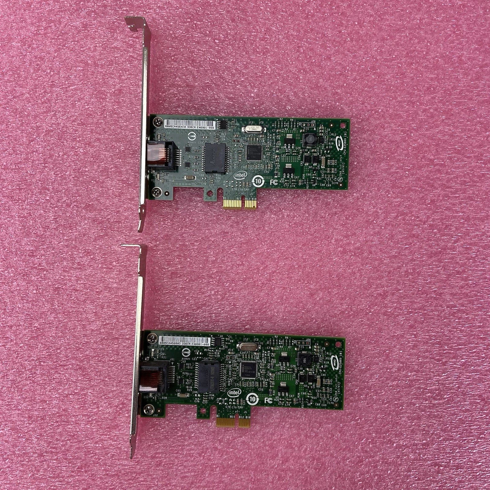 Lot of 2 Intel Gigabit CT Desktop Adapter PCIe EXPI9301CTBLK5