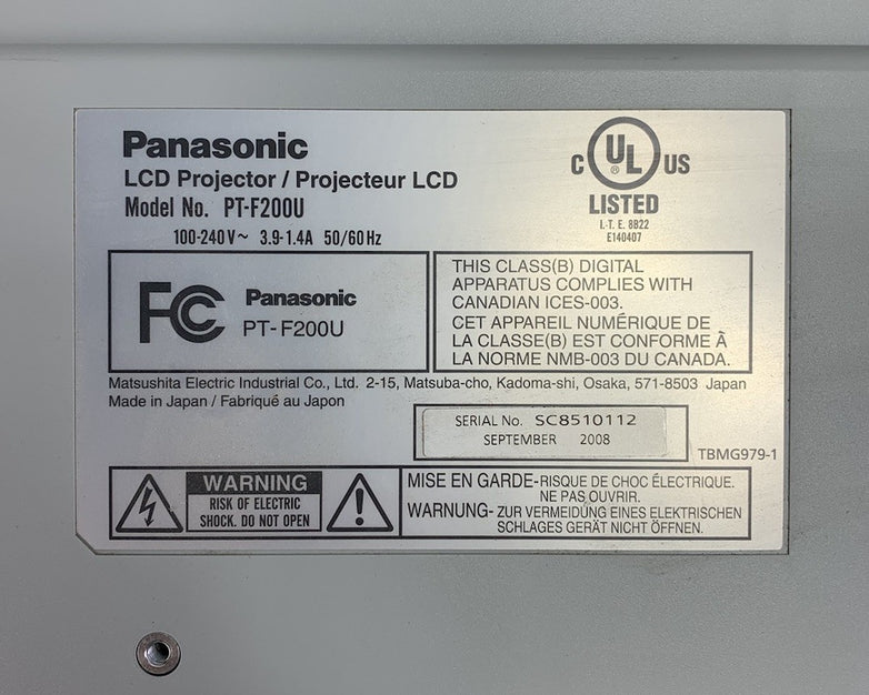 Panasonic PT-F200U LCD Projector No Remote 1831 Lamp Hours
