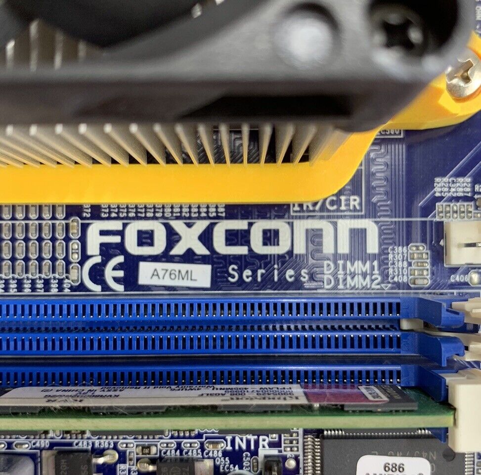 Foxconn A76ML Motherboard AMD Athlon II x2 245 2.9GHz 2GB RAM w/Shield
