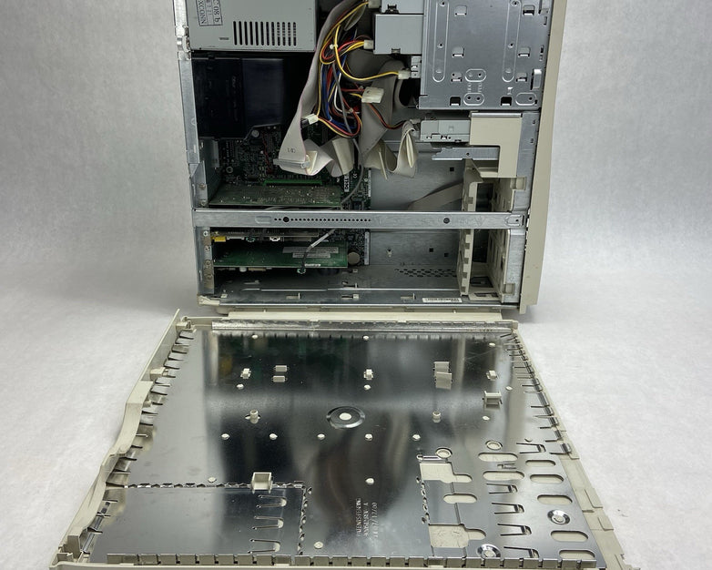 Dell Dimension 4100 MT Intel Celeron 999MHz 512BM RAM No HDD No OS