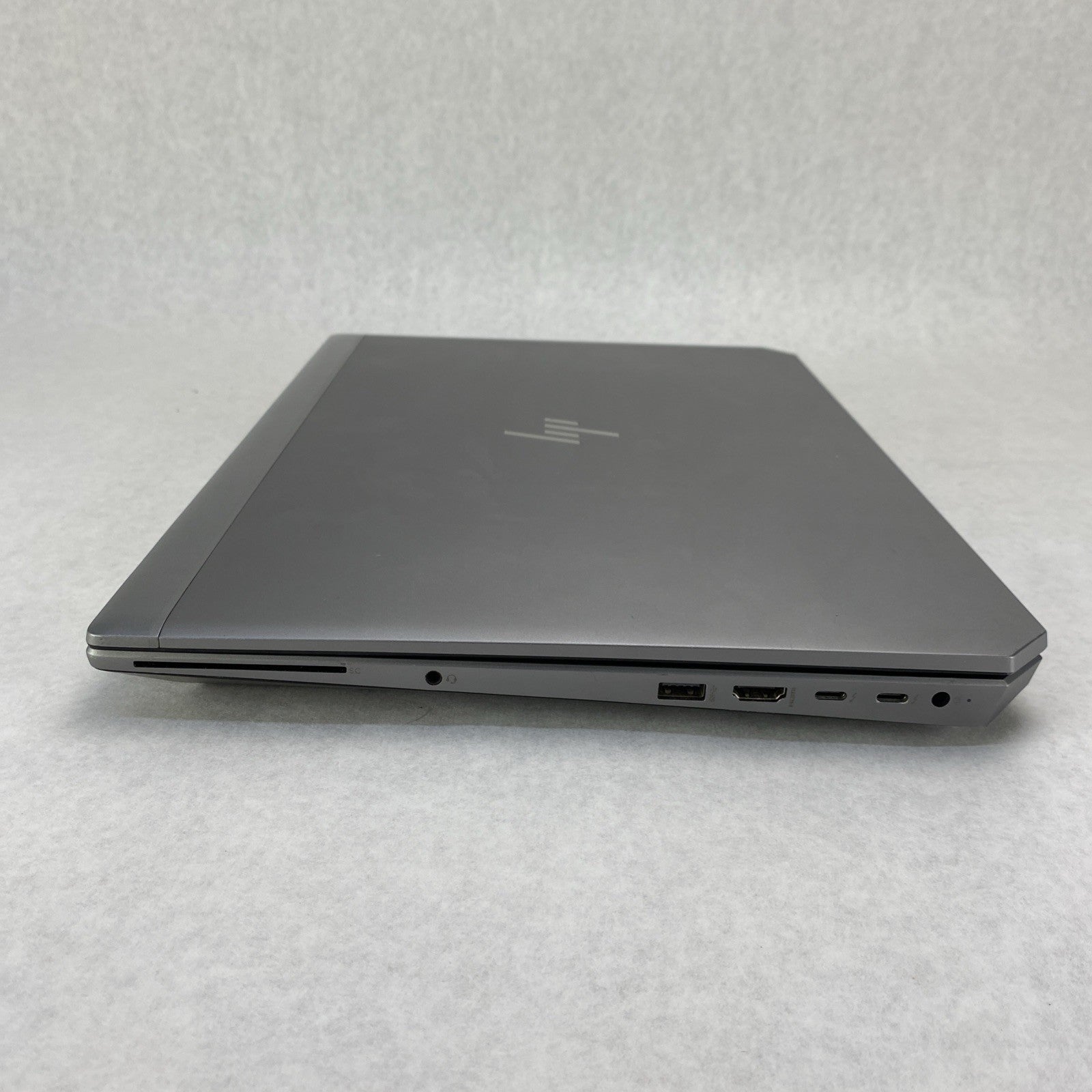 HP ZBook 15 G6 Intel Core i7-9750H 2.60 GHz 16 GB RAM 15.6" No HDD No OS