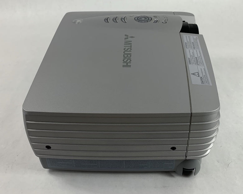 Mitsubishi Electric XL30U LCD Projector - Tested